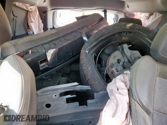 2015 Cadillac Escalade Premium z VIN 1GYS3NKJ3FR505290, wystawiony jako Copart lot #50048805 z przebiegiem Nie podano mil oraz Szkody całkowita. Historia ofert i sprzedaży dostępna na DreamBid. Obrazek 10.