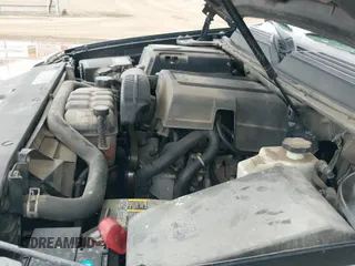 2011 Cadillac Escalade with VIN 1GYS4FEJ5BR157338, listed as a IAAI auction lot 41431043 with 178,539 mi miles and . Bid and sale history available at DreamBid. Image 19.