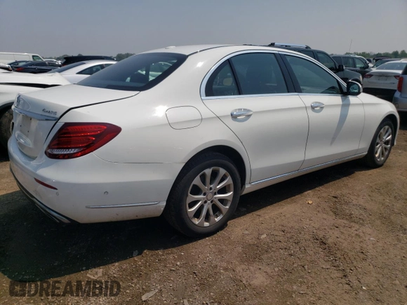 2017 Mercedes-Benz E 300 Luxury z VIN WDDZF4KB7HA136889, wystawiony jako Copart lot #59895895 z przebiegiem 151 240 mil mil oraz Czysty tytuł • Clean title. Historia ofert i sprzedaży dostępna na DreamBid. Obrazek 3.
