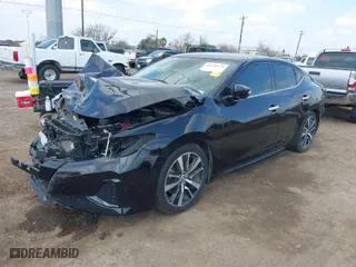 2021 Nissan Maxima SV with VIN 1N4AA6CV0MC514758, listed as a IAAI auction lot 41493970 with 58,180 mi miles. Bid and sale history available at carsss.com. Image 2.