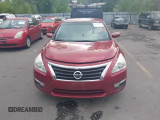 2015 Nissan Altima S with VIN 1N4AL3AP8FC429912, listed as a IAAI auction lot 42191698 with 241,035 mi miles and . Bid and sale history available at DreamBid. Image 6.