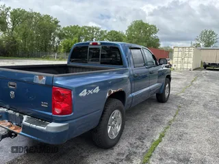 2006 Dodge Dakota SLT with VIN 1D7HW48N76S544488, listed as a Copart auction lot 55617465 with 151,608 mi miles and Clean Title. Bid and sale history available at carsss.com. Image 4.