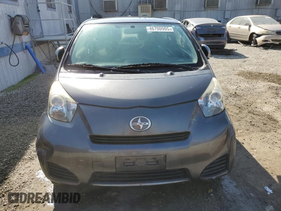 2014 Scion iQ with VIN JTNJJXB0XEJ029610, listed as a Copart auction lot 46700905 with 135,381 mi miles and Salvage Title. Bid and sale history available at carsss.com. Image 5.
