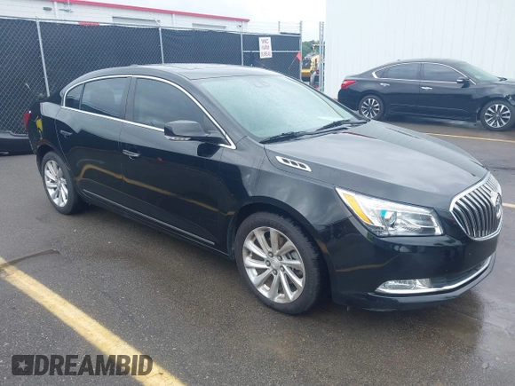 2016 Buick LaCrosse Leather with VIN 1G4GB5G38GF172138, listed as a IAAI auction lot 42423947 with 130,673 mi miles and . Bid and sale history available at DreamBid. Image 1.