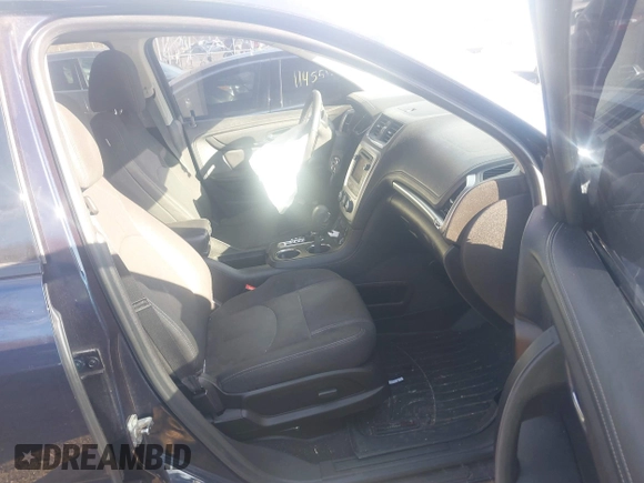 2016 GMC Acadia SLE with VIN 1GKKRPKD1GJ200109, listed as a IAAI auction lot 41033733 with 105,286 mi miles. Bid and sale history available at carsss.com. Image 5.
