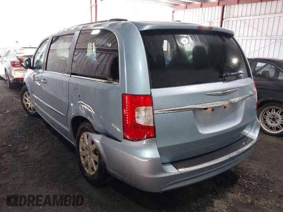 2013 Chrysler Town & Country Touring with VIN 2C4RC1BG3DR573565, listed as a IAAI auction lot 42083562 with 94,828 mi miles. Bid and sale history available at carsss.com. Image 3.