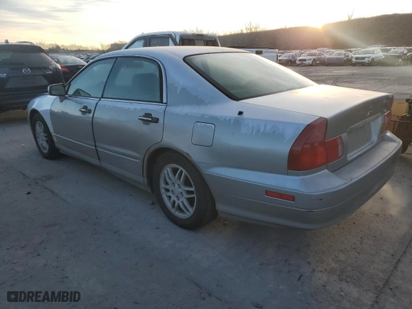 2000 Mitsubishi Diamante LS with VIN 6MMAP67P5YT006608, listed as a Copart auction lot 49009455 with 241,503 mi miles and Clean Title. Bid and sale history available at carsss.com. Image 2.