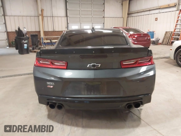 2018 Chevrolet Camaro 2SS with VIN 1G1FH1R76J0190616, listed as a IAAI auction lot 41595815 with 33,084 mi miles and . Bid and sale history available at DreamBid. Image 16.