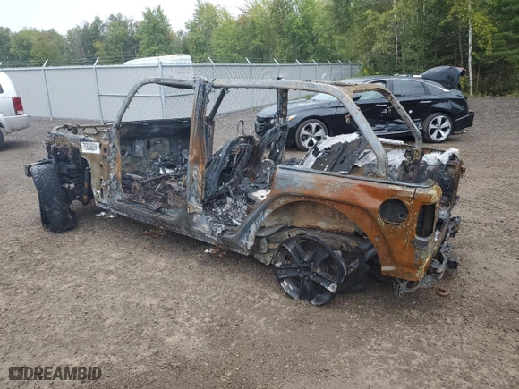 2019 Jeep Wrangler Unlimited Sahara with VIN 1C4HJXEG6KW562810, listed as a Copart auction lot 70303824 with 0 mi miles and Non Repairable. Bid and sale history available at carsss.com. Image 2.