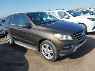 2015 Mercedes-Benz M 350 with VIN 4JGDA5JB3FA488791, listed as a IAAI auction lot 41968288 with 118,825 mi miles and . Bid and sale history available at DreamBid. Image 1.
