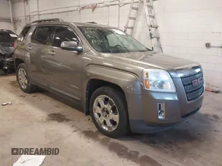 2012 GMC Terrain SLT-2 z VIN 2GKFLXE59C6257995, wystawiony jako IAAI lot #41941373 z przebiegiem 268 282 mil mil oraz . Historia ofert i sprzedaży dostępna na DreamBid. Obrazek 1.