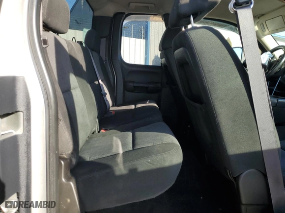 2011 GMC Sierra 2500HD SLE with VIN 1GT220CG9BZ200191, listed as a Copart auction lot 43624545 with 193,940 mi miles and Salvage Title. Bid and sale history available at carsss.com. Image 10.