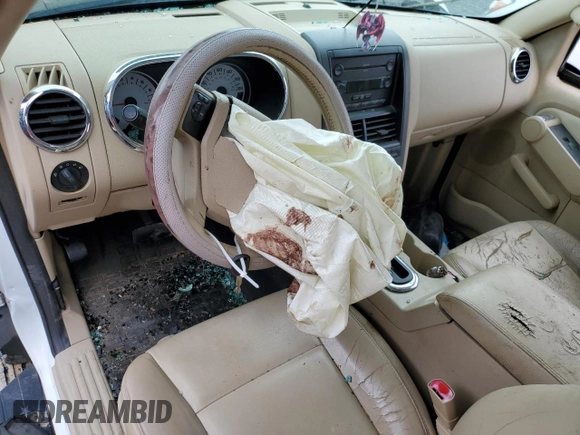 2007 Ford Explorer Sport Trac Limited with VIN 1FMEU33827UA02635, listed as a Copart auction lot 55343155 with 240,339 mi miles and Salvage title. Bid and sale history available at DreamBid. Image 8.
