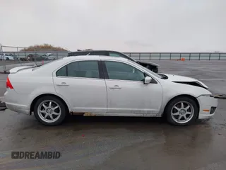 2010 Ford Fusion SE with VIN 3FAHP0HA3AR202527, listed as a IAAI auction lot 41698369 with 194,621 mi miles. Bid and sale history available at carsss.com. Image 14.