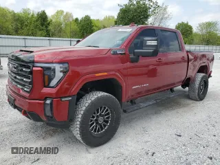 2024 GMC Sierra 2500HD AT4 z VIN 1GT49PEY8RF329909, wystawiony jako Copart lot #53800615 z przebiegiem 12 863 mil mil oraz Szkoda całkowita • Salvage title. Historia ofert i sprzedaży dostępna na DreamBid. Obrazek 1.