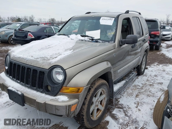 2006 Jeep Liberty Limited with VIN 1J4GL58K86W238011, listed as a IAAI auction lot 41612952 with 161,705 mi miles. Bid and sale history available at carsss.com. Image 2.