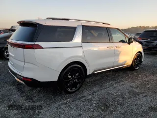 2023 Kia Carnival SX Prestige with VIN KNDNE5H33P6224499, listed as a Copart auction lot 77567844 with 29,661 mi miles and Salvage Title. Bid and sale history available at carsss.com. Image 3.