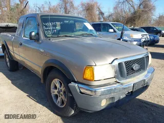 2005 Ford Ranger XLT with VIN 1FTZR45E35PA65898, listed as a IAAI auction lot 41820950 with 204,606 mi miles. Bid and sale history available at carsss.com. Image 6.