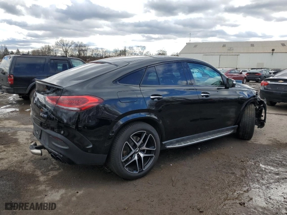 2021 Mercedes-Benz GLE with VIN 4JGFD6BBXMA539074, listed as a Copart auction lot 45565585 with 27,913 mi miles and Salvage Title. Bid and sale history available at carsss.com. Image 3.