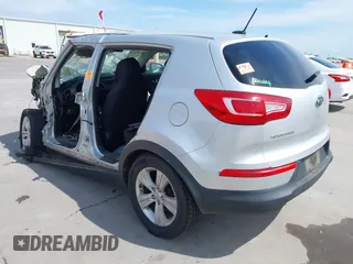 2012 Kia Sportage LX with VIN KNDPB3A23C7256915, listed as a IAAI auction lot 41891378 with 1 mi miles. Bid and sale history available at carsss.com. Image 3.