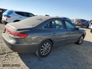 2007 Hyundai Azera SE with VIN KMHFC46F97A182589, listed as a Copart auction lot 73969184 with 108,731 mi miles and Salvage Title. Bid and sale history available at carsss.com. Image 3.