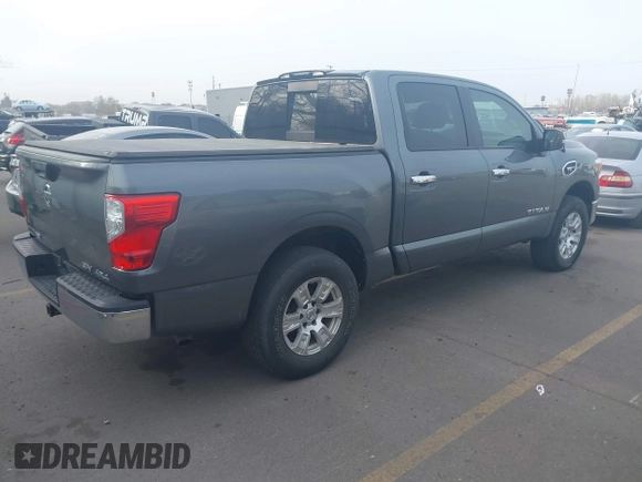 2017 Nissan Titan SV z VIN 1N6AA1EJ3HN536266, wystawiony jako IAAI lot #41915308 z przebiegiem 111 472 mil mil oraz . Historia ofert i sprzedaży dostępna na DreamBid. Obrazek 4.