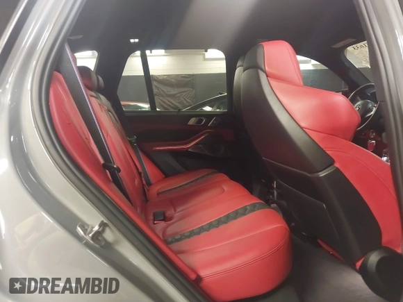 2021 BMW X5 M z VIN 5YMJU0C04M9F63827, wystawiony jako IAAI lot #42351633 z przebiegiem 31 232 mil mil oraz . Historia ofert i sprzedaży dostępna na DreamBid. Obrazek 8.