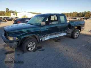 1996 Dodge 1500 z VIN 3B7HC13Y3TG182715, wystawiony jako Copart lot #75894364 z przebiegiem 195 503 mil mil oraz Szkoda całkowita • Salvage title. Historia ofert i sprzedaży dostępna na DreamBid. Obrazek 1.