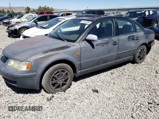 1998 Volkswagen Passat z VIN WVWMA63B3WE347591, wystawiony jako Copart lot #67516894 z przebiegiem 109 034 mil mil oraz Szkoda całkowita • Salvage title. Historia ofert i sprzedaży dostępna na DreamBid. Obrazek 1.