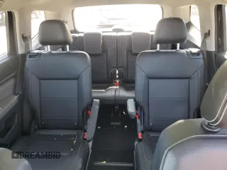 2022 Volkswagen Atlas SEL with VIN 1V2BP2CA9NC519850, listed as a Copart auction lot 61124825 with 26,243 mi miles and Salvage title. Bid and sale history available at DreamBid. Image 10.