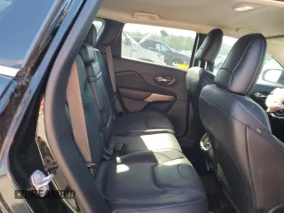 2018 Jeep Cherokee Limited с VIN 1C4PJLDB3JD558993, выставлен на аукционе Copart как лот 54218915 с пробегом 135 589 миль миль и Списание • Salvage title. История ставок и продаж доступна на DreamBid. Изображение 11.