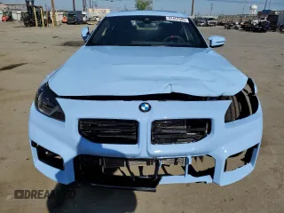 2025 BMW M2 with VIN 3MF23DM06S8E94517, listed as a Copart auction lot 52457585 with 2,748 mi miles and Salvage Title. Bid and sale history available at carsss.com. Image 5.