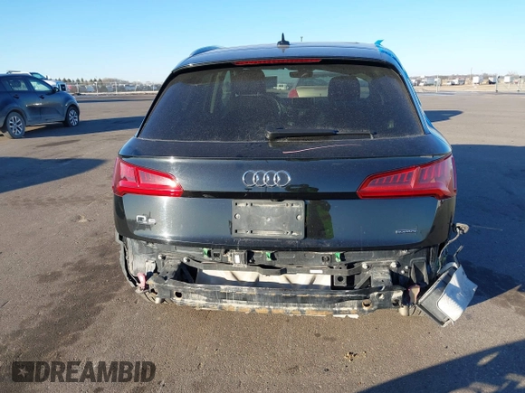 2019 Audi Q5 Premium Plus with VIN WA1BNAFY7K2107397, listed as a IAAI auction lot 41453991 with 60,883 mi miles. Bid and sale history available at carsss.com. Image 17.