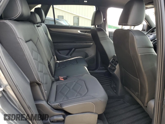 2024 Volkswagen Atlas SE z VIN 1V2KE2CA1RC255860, wystawiony jako Copart lot #49972445 z przebiegiem 1 242 mil mil oraz Szkoda całkowita • Salvage title. Historia ofert i sprzedaży dostępna na DreamBid. Obrazek 12.
