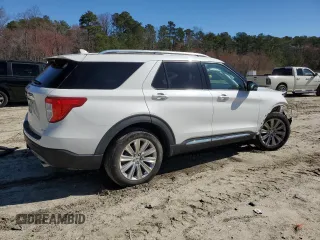 2020 Ford Explorer Limited with VIN 1FMSK8FH5LGC24015, listed as a Copart auction lot 49627615 with 40,729 mi miles and Salvage Title. Bid and sale history available at carsss.com. Image 3.