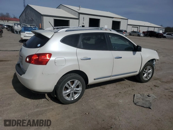 2015 Nissan Rogue S z VIN JN8AS5MV6FW770957, wystawiony jako Copart lot #50017395 z przebiegiem 141 834 mil mil oraz Szkody całkowita. Historia ofert i sprzedaży dostępna na DreamBid. Obrazek 3.