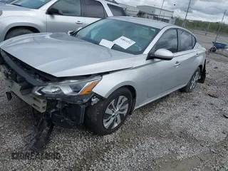 2019 Nissan Altima S with VIN 1N4BL4BV1KC219217, listed as a IAAI auction lot 41853232 with 64,761 mi miles and . Bid and sale history available at carsss.com. Image 17.