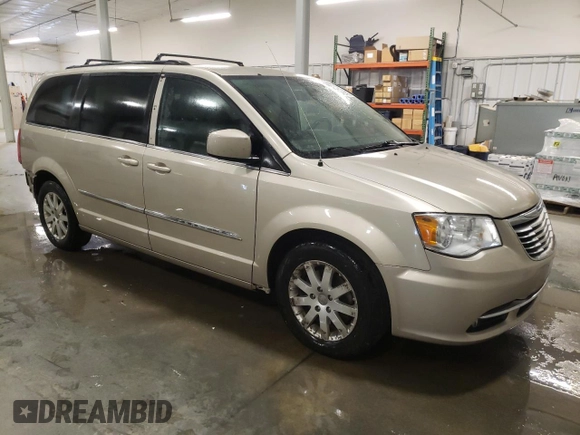 2015 Chrysler Town & Country Touring with VIN 2C4RC1BGXFR644974, listed as a Copart auction lot 53462195 with 179,218 mi miles and Salvage Title. Bid and sale history available at carsss.com. Image 4.