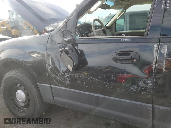 2012 Ford Expedition XL with VIN 1FMJU1G52CEF27542, listed as a Copart auction lot 86296424 with 154,135 mi miles and Salvage title. Bid and sale history available at DreamBid. Image 7.