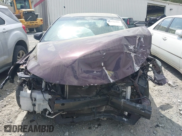 2014 Toyota Avalon Limited with VIN 4T1BK1EB1EU116371, listed as a IAAI auction lot 41936991 with Not Provided miles and . Bid and sale history available at DreamBid. Image 12.