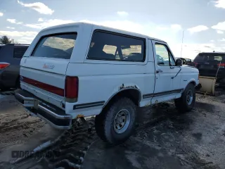 1990 Ford Bronco XL with VIN 1FMEU15N8LLA64421, listed as a Copart auction lot 46278575 with 467,792 mi miles and Clean Title. Bid and sale history available at carsss.com. Image 3.