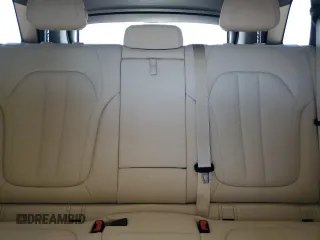 2020 BMW X5 xDrive40i with VIN 5UXCR6C0XL9B21721, listed as a Copart auction lot 53701205 with 31,397 mi miles and Salvage Title. Bid and sale history available at carsss.com. Image 10.