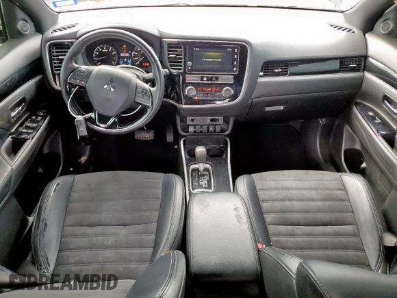 2019 Mitsubishi Outlander SE with VIN JA4AD3A31KZ025520, listed as a Copart auction lot 58739795 with 94,069 mi miles and Salvage title. Bid and sale history available at DreamBid. Image 8.