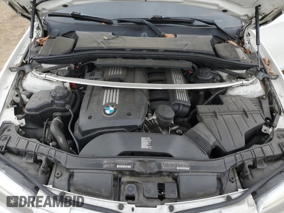2012 BMW 1 Series 128i с VIN WBAUN1C53CVH84150, выставлен на аукционе Copart как лот 47309405 с пробегом 102 570 миль миль и Списание • Salvage title. История ставок и продаж доступна на DreamBid. Изображение 11.