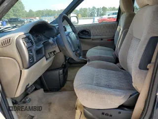 2000 Chevrolet Venture LT 1SD Pkg with VIN 1GNDX03E2YD166505, listed as a Copart auction lot 74387944 with 218,605 mi miles and Salvage Title. Bid and sale history available at carsss.com. Image 7.