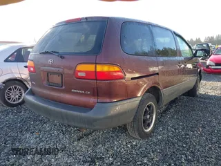 1999 Toyota Sienna CE with VIN 4T3ZF19C0XU151077, listed as a IAAI auction lot 41692028 with 1 mi miles. Bid and sale history available at carsss.com. Image 4.