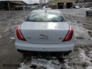 2019 Jaguar XJ with VIN SAJWJ2GD9K8W19701, listed as a Copart auction lot 42708793 with 0 mi miles. Bid and sale history available at carsss.com. Image 6.