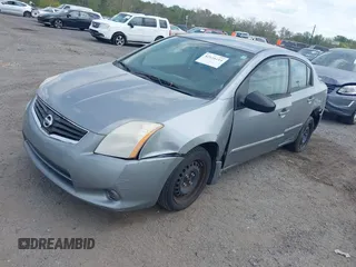 2011 Nissan Sentra SR z VIN 3N1AB6AP8BL712648, wystawiony jako IAAI lot #42134214 z przebiegiem 157 498 mil mil oraz . Historia ofert i sprzedaży dostępna na DreamBid. Obrazek 2.