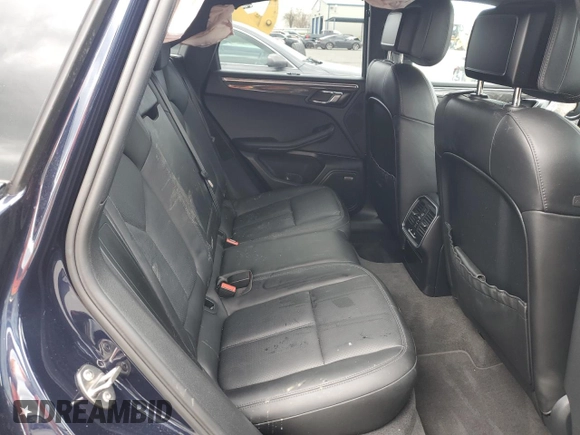 2017 Porsche Macan S с VIN WP1AB2A59HLB10218, выставлен на аукционе Copart как лот 47450525 с пробегом Не указан миль и Списание • Salvage title. История ставок и продаж доступна на DreamBid. Изображение 11.