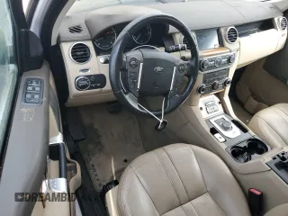 2016 Land Rover LR4 HSE with VIN SALAG2V67GA806049, listed as a Copart auction lot 62897555 with 117,841 mi miles and Salvage title. Bid and sale history available at DreamBid. Image 8.